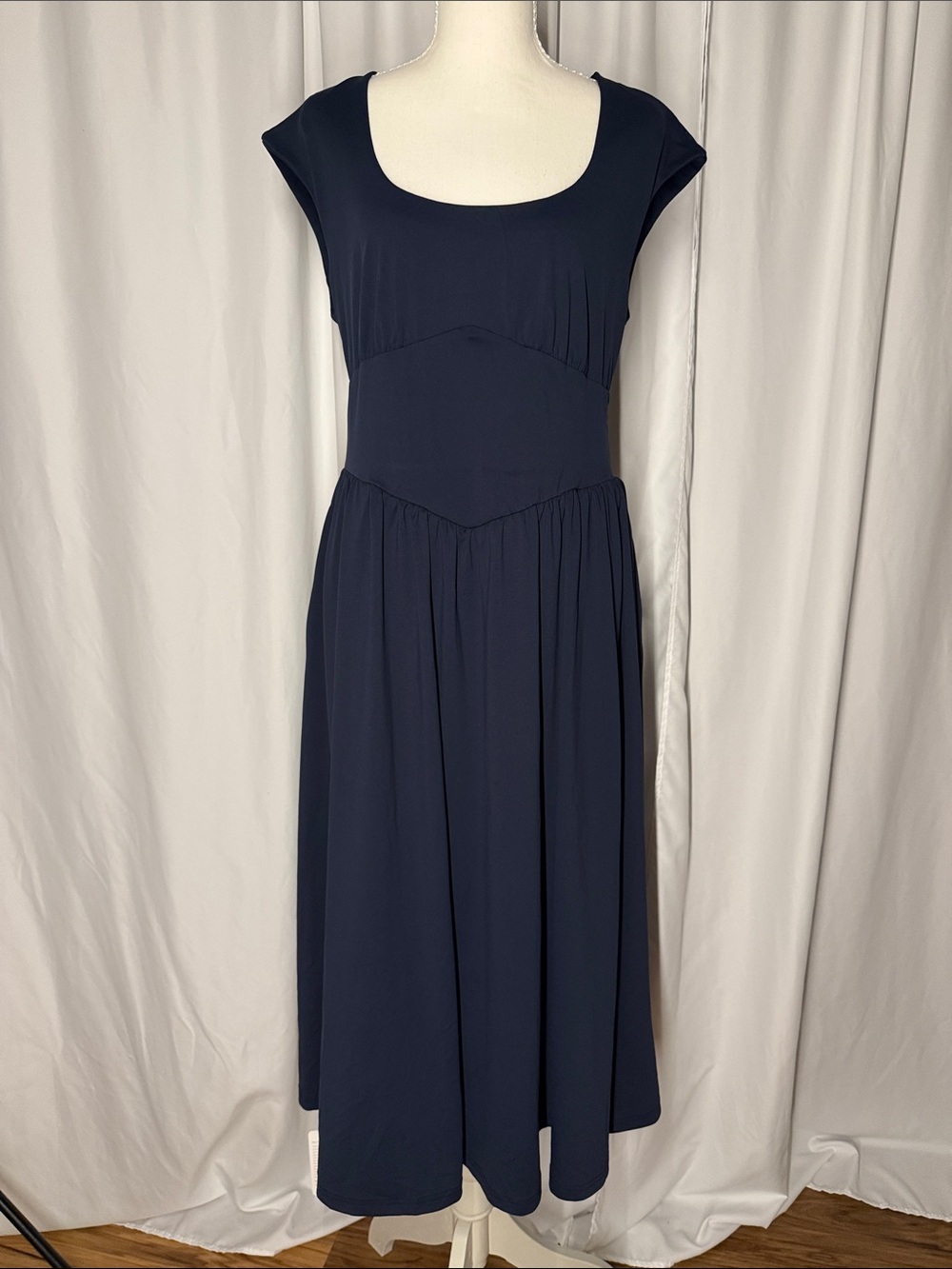 Scoop Neck Navy Midi Dress with Fitted Waist Tie Back